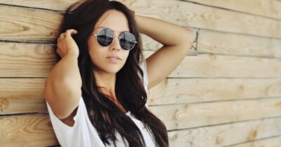 Женился на слепой, а после свадьбы стал замечать странности