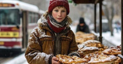 «Купите пирожок, мне денежки очень необходимы» — сказал вовсе юный мальчуган, стоя на остановке