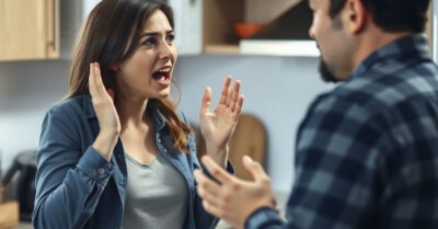 Постели своей мамашке на балконе. От неё навозом жутко несёт, квартира напитается! – разозлилась жена…