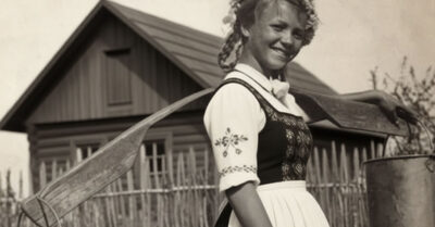 1916 год.. Отец поклялся, что я никогда не выйду замуж за сына своего врага, и его клятва оказалась страшнее, чем я думала. 