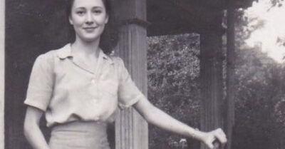 Она пила чай с дурман-травой, пока мой дом горел, но самый страшный костер разгорелся, когда я узнала, что муж жив, а в его могиле лежит незнакомец