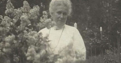 Свекровь считала кривоногую невестку лягушкой, пока та не сорвала три ветки сирени в Вальпургиеву ночь. Она так хотела разлучить сына с ведьмой, что сама подарила все свое везение соседке, а теперь смотрит, как та выходит замуж за генерала