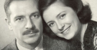 2001 год. Сестра прокляла нас с мужем, но не учла, что зло бумерангом возвращается через чернозем и пару лопат. Теперь её место — рядом с мамой, а наше — под солнцем