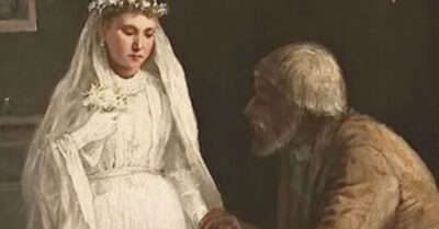 1825 год. 70-летний барин, 20-летняя крепостная. Девка из грязи поднялась на трон его сердца, заставив аристократок дрожать от ярости за чайными чашками