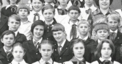 Реальный случай. Как одна молодая учительница в 86-м перевоспитала самого отъявленного хулигана школы методом, который сделал из него человека, а из класса — братство, хранящее одну страшную тайну