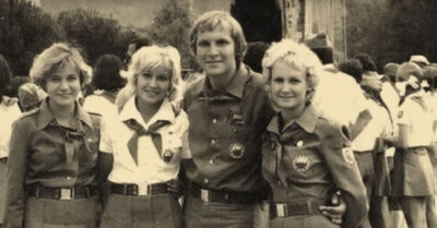 Пионерлагерь 80-х. Она верила, что сосны пионерлагеря хранили её первую любовь, пока не поняла: их стволы треснули от её дурацких иллюзий, когда Олег сбежал с её сбережениями и чужими женами