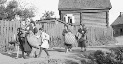 Мой муж надел форму полицая, чтобы «спасти семью» — ну что ж, я спасла ее по-настоящему: сдала его НКВД, а его любовницу-ленинградку отправила в свой разбомбленный город. Мне плевать, что шепчут соседи, я выжила