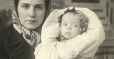 Отец приказал «роди и выброси», я послушала — и теперь мой отказной ребенок смеется в чужой семье, пока я глотаю антидепрессанты горстями. Он думал, что спас мне жизнь, а я просто медленно угасаю, отсчитывая дни до того, чтобы найти свою дочь