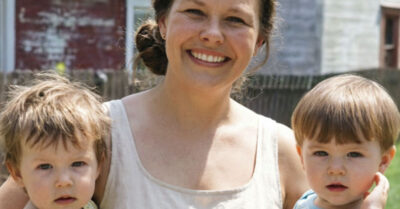 Предательство оказалось двойным: муж и сестра спали за моей спиной. Я бежала, прижимая ладони к животу, так и не бросив ему страшную тайну. Тайна сама нашла его