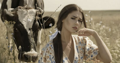 Муж сбежал в лихие 90-е, оставив меня с тремя детьми и коровой — я выжила, вышла замуж за инженера, а его «счастливая жизнь» закончилась инфарктом и койкой в палате, где лечащим врачом была та самая девочка, которой он когда-то не купил новые ботинки