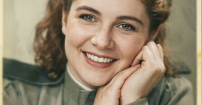 В мае 45-го пахло сиренью и порохом. Она шла по пыльной дороге домой, не веря, что осталась жива. Четыре года она видела этот сон: резные наличники, кривой забор, белые гроздья у крыльца. Но сны иногда врут