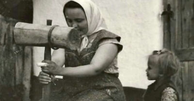 1942 год. Проводив мужа на фронт, она поклялась ждать. Но война жестока не только на передовой: одна слабость, одна страшная ночь — и вот уже её тайну нельзя скрывать, а живот округляется с каждым днём. Она готова ко всему: позору, гневу односельчан, но к возвращению того, кого считала погибшим, — нет. Эта история о том, какую цену приходится платить за любовь, случившуюся не вовремя