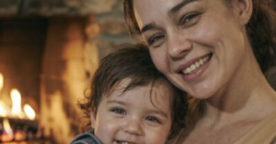 Вся деревня смеялась, когда она ушла к разорившемуся калеке, но этот смех застрял в горлах, стоило ей появиться за рулем новой машины с ребенком на руках