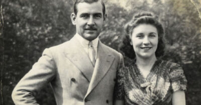 Единственная дочь сбегает из ЗАГСа за две недели до свадьбы. Мать в истерике: «Я же хотела как лучше!». Жених собирает вещи. Казалось, любовь проиграла войну родительским амбициям и глупой гордости. Но правда, вскрывшаяся за праздничным столом, где вместо тостов повисла гробовая тишина, оказалась страшнее любого развода. Никто не ожидал, что старый секрет, который все хранили 20 лет, выплывет наружу в самый неподходящий момент