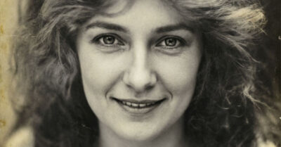 Из-за пачки сахара он готов был убить, а закончил тем, что спас целую жизнь. Ссора в очереди, сломанная рука и случайная встреча в больничном коридоре перевернули мир старого машиниста, доказав: иногда самое горькое начало ведет к самой сладкой развязке. История о том, как один неверный шаг привел двух одиноких людей к настоящему чуду