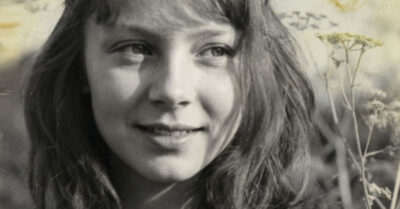 В деревне ее называли «дуб» — за спиной, шепотом, жалея мужа-неудачника. А потом у нее отобрали собаку, мужа и покой, но отдать свою землю той самой волчице она решила сама, и это оказалось самым правильным решением в ее жизни