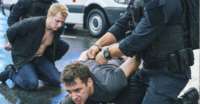 Женщина опоздала на последнюю электричку. Ночью поймала попутку — машину скорой помощи. В ту ночь она так и не доехала до дома. Что стало с девушкой?