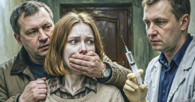 Девушку-студентку объявили психически больной, а заведующий отделением каждый день ею пользовался. Чем она ему ответила?